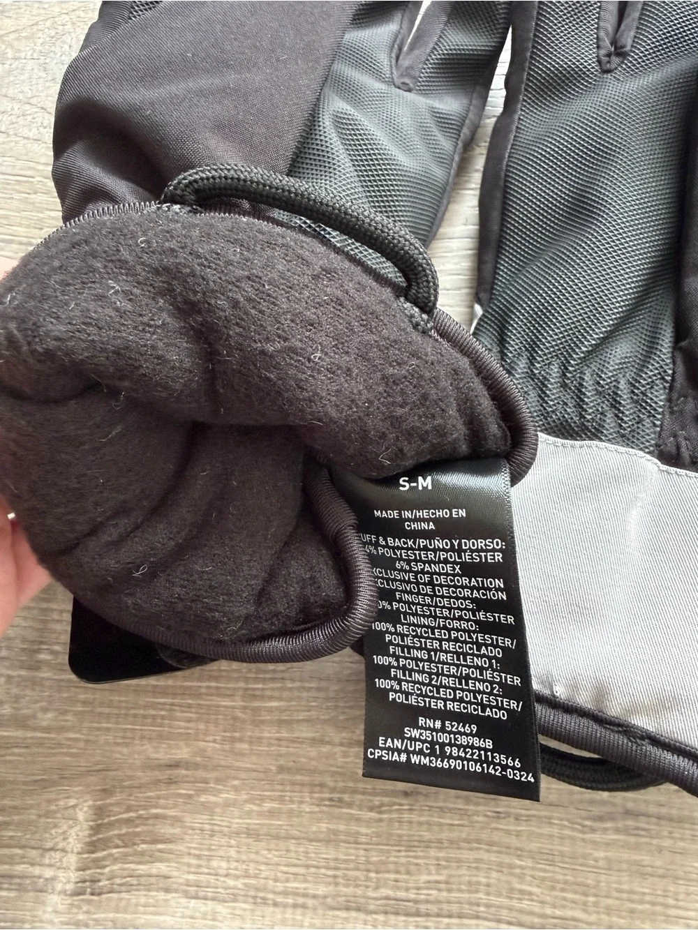 Kids’ Unisex S/M Insulated Black and Light Gray Winter Gloves Zippered Pocket